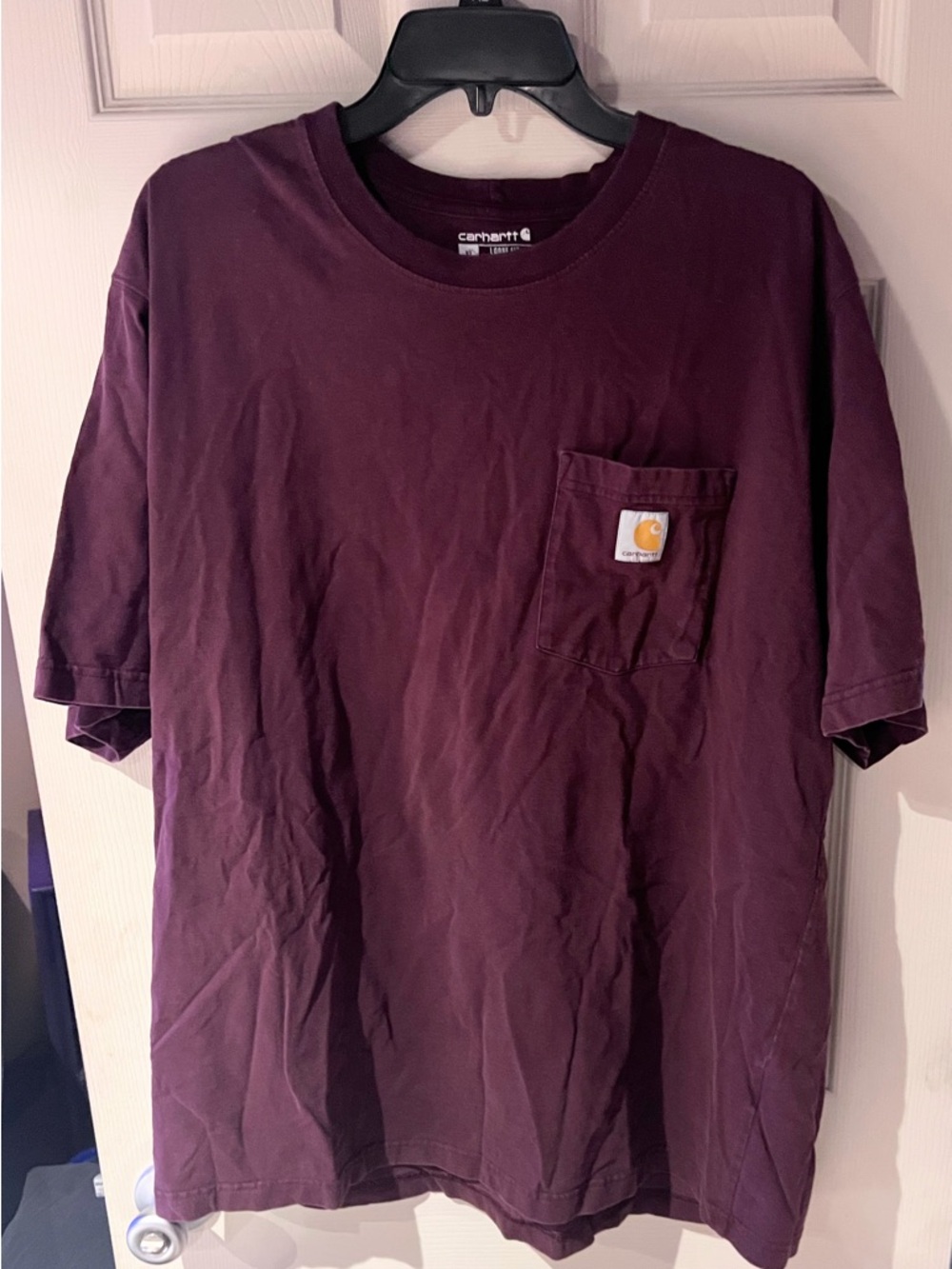 Carhartt Short-Sleeve Pocket Tee in Plum